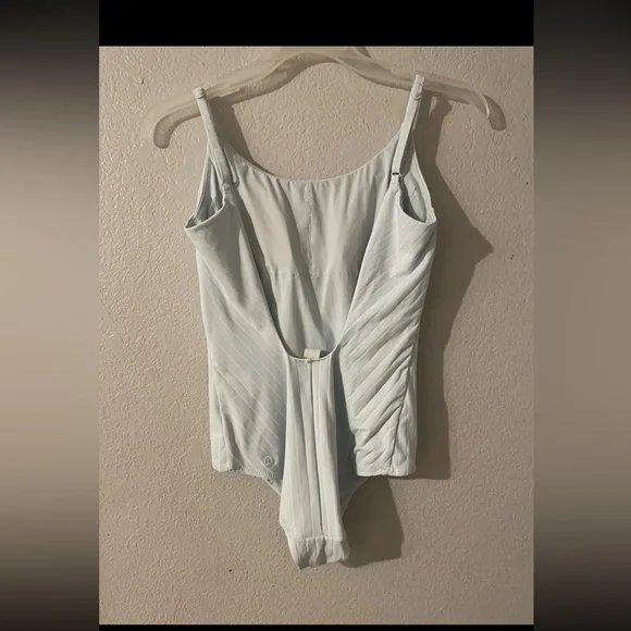 Lululemon Women's Light Blue One-Piece Swimsuit - Picture 3 of 6